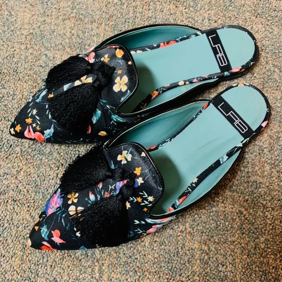 Anthropologie new shoes LAB tasseled slides 38/7,5 - Picture 2 of 6